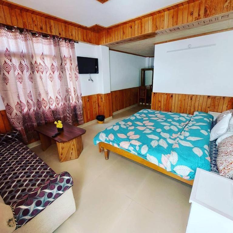 Hotel O Home Tirthan Crest Hostel & Homestay In Jibbi Banjar ภายนอก รูปภาพ